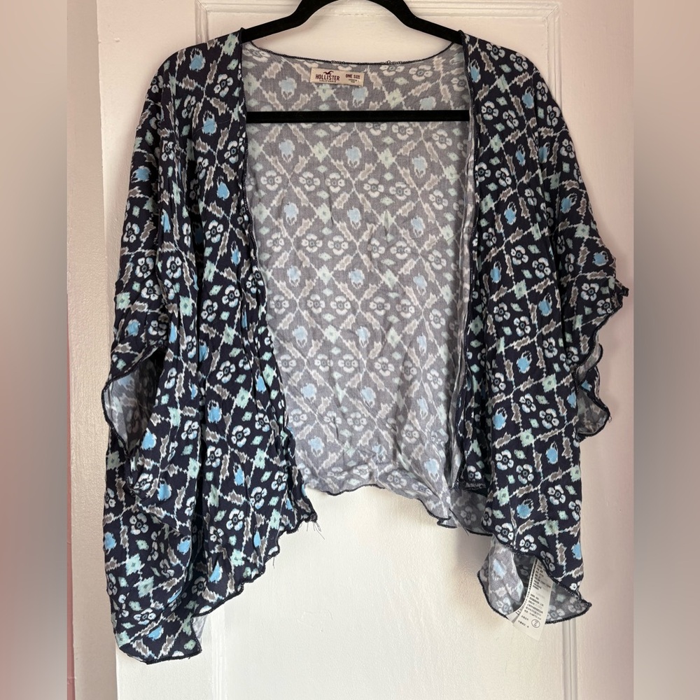 Hollister Blue Floral Sheer Kimono Boho Open Front Cover Up
